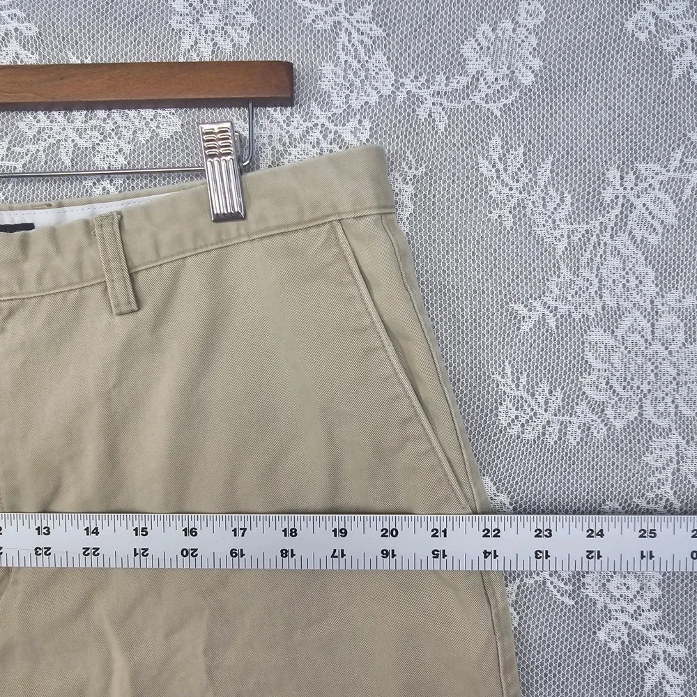Banana Republic Rayan Fit Khaki Shorts Men's 36 Cotton Chino Golf Preppy Comfort
